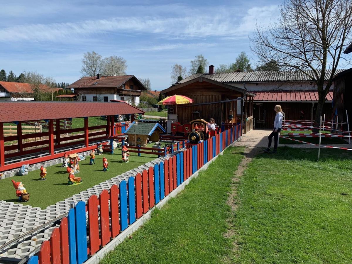 Ferienhaus Spielburg Altotting Ngoại thất bức ảnh